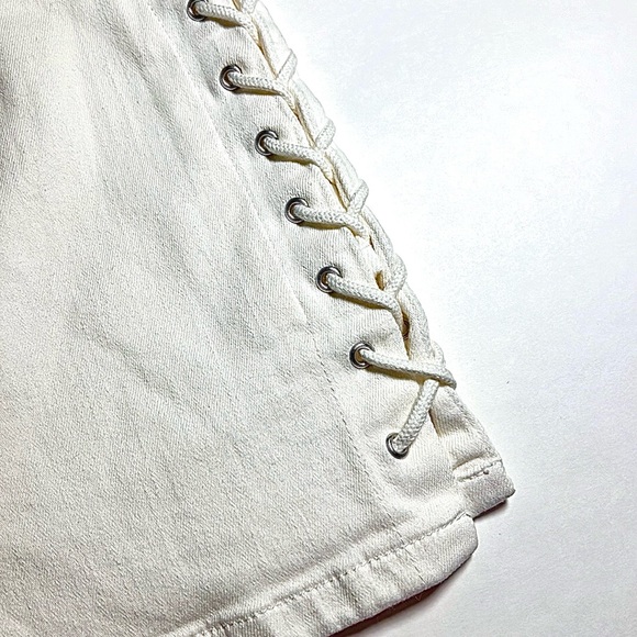 🟪Forever 21 S white Kriss Kross form fitting mini skirt - Picture 3 of 3
